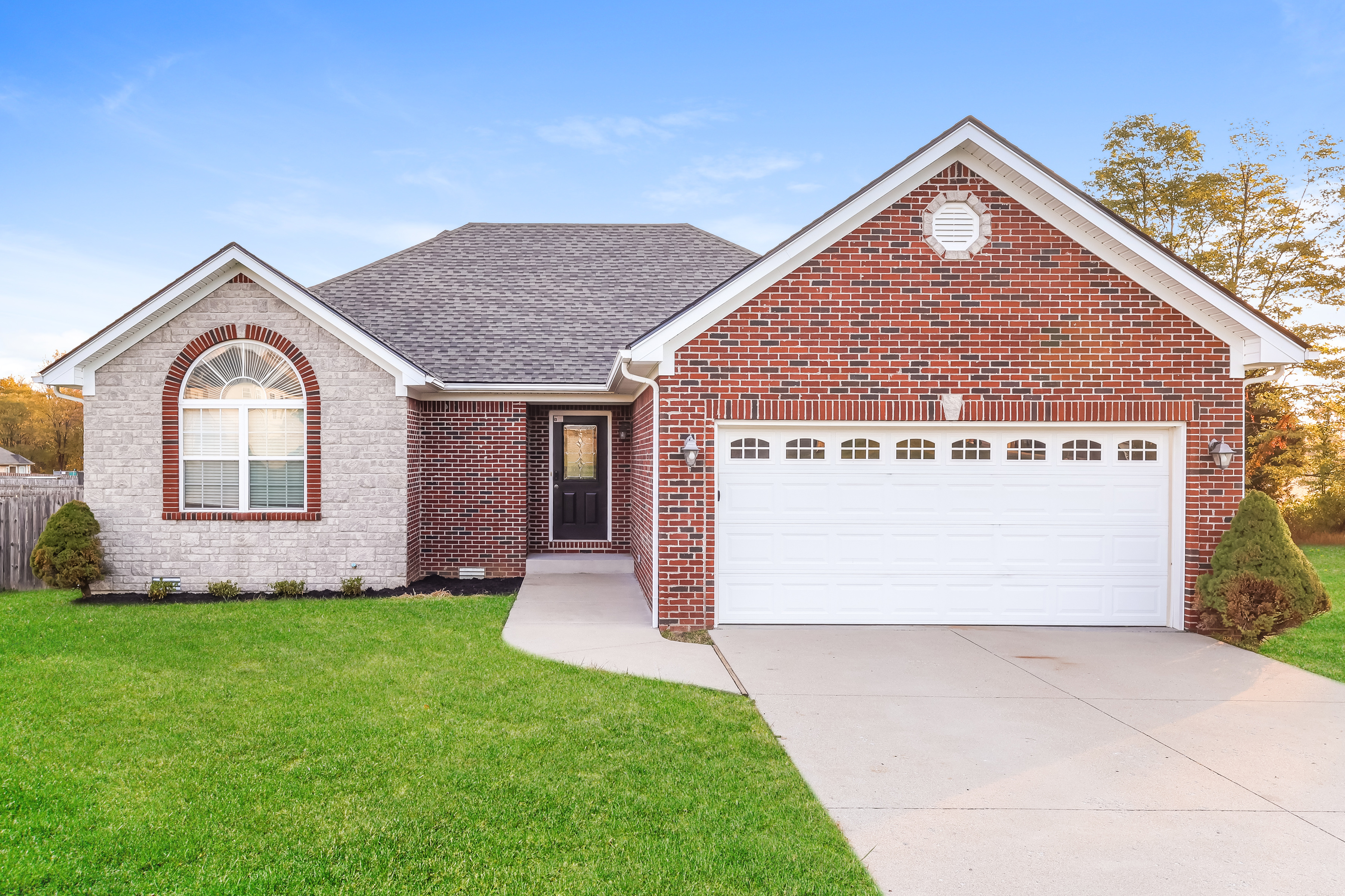 13205 Starlight Court Memphis, IN 47143